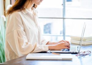 woman on laptop